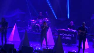 Woman's Hour "The Day that needs defending" @Casino de Paris (11/11/2014)