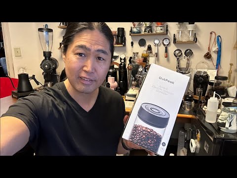 The Evolution of Coffee Canisters: Unboxing of the Automatic Vacuum Coffee Canister