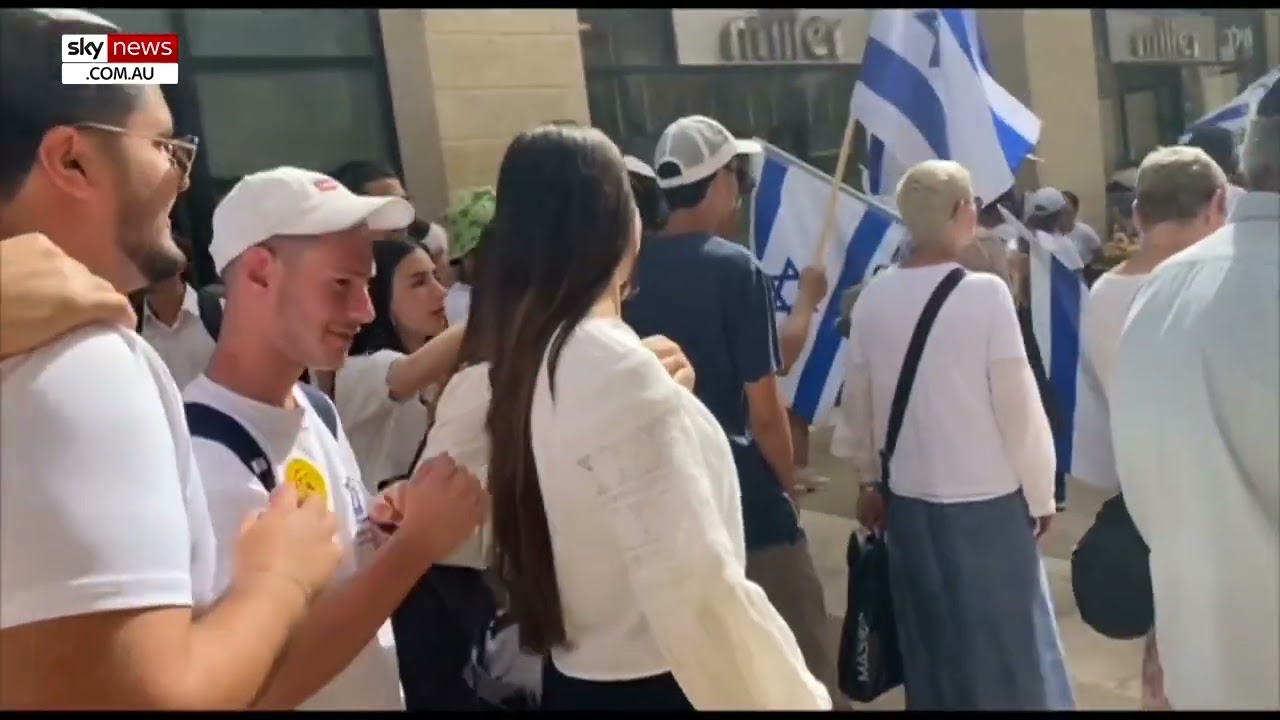 "Christians, Muslims and Jews working... side by side... that's the story you don't see."