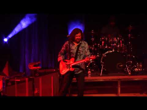 Tab Benoit Band at Stargazers Theater 6/29/21 New Orleans Ladies