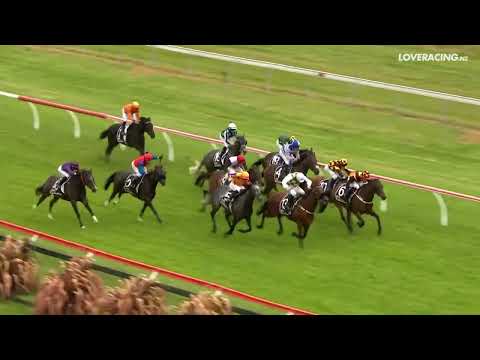 Five to Follow - Francee