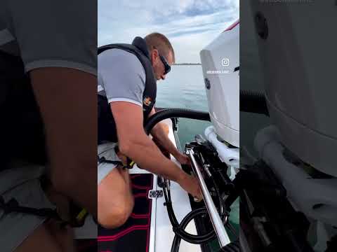 Bob's Manual Versa plate - adjustments on a Sunsation Power Boat!