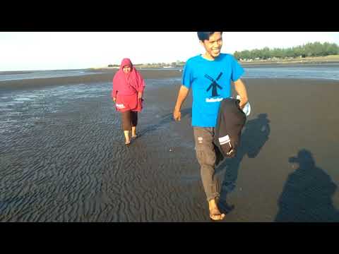 Nazra main di pantai duta 2019 (telat upload)