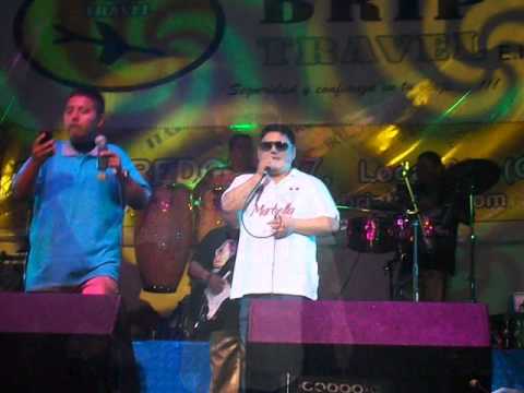 CHACALON JR-  COMO DUELE QUERERTE(PRIMCIA 2013 DISC. SR BOTIJA)