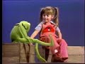 Classic Sesame Street Kermit And Jennifer Knees With Grover Full Version HQ 1977