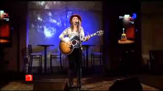 Baylor Wilson Performs in the Troubadour, TX Listening Room