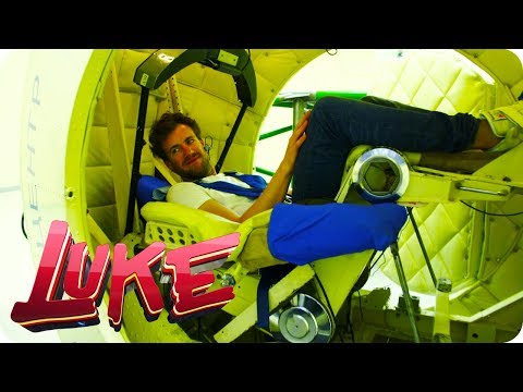 Im Schleudergang - Luke beim Astronautentraining | LUKE! Das Jahr und ich