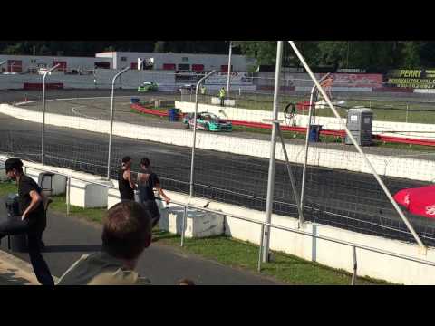 Jeff Laflamme vs Alex Gosselin Formula Drift Canada Autodrome St-Eustache