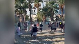Botte in spiaggia tra tifosi dopo la partita Manfredonia-Ebolitana
