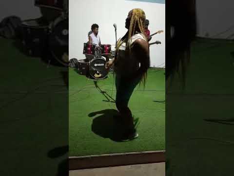 usia wa baba Marijan rajabu dance live performance