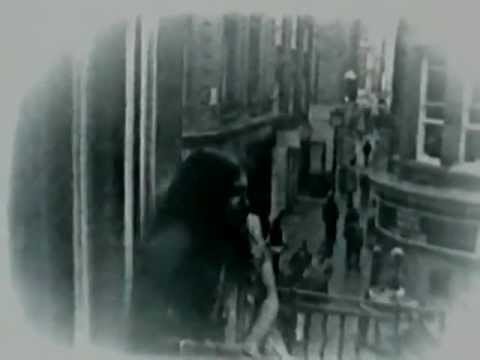 Cornershop - '6a.m. Jullandar Shere' (1996) official video