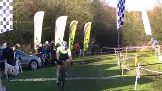 preview picture of video 'Kinross CC/Sandy Wallace Cycles Cyclo-Cross  Vets 40-49 2013'