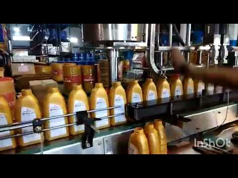 Electric Engine Oil Filling Machine