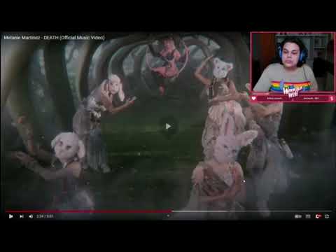 Wanessa Wolf reagindo a 'Death' de Melanie Martinez [+16]