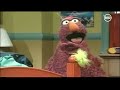 Plaza Sésamo Sesame Street Everything Goes Latin Spanish
