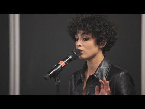 Barbara Pravi, l'espoir français à l'Eurovision