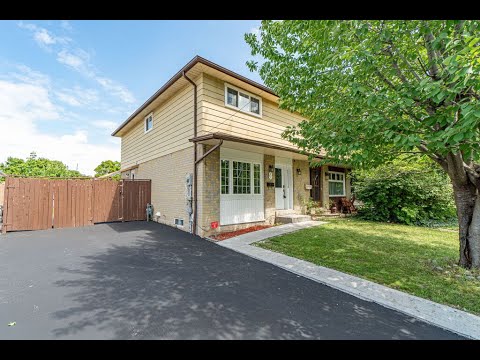 Home for sale at 4 Heggie Road, Brampton, ON L6V 2K2
