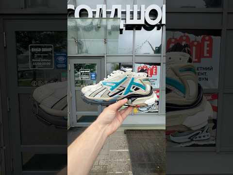 фото balenciaga runner 'hydro-erosion' 0