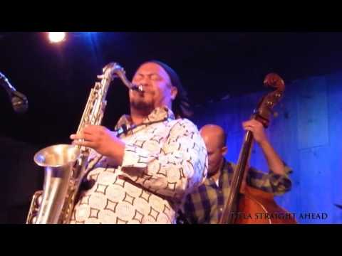 Dayna Stephens Lights up  Blue Whale Feat. Billy Childs, Dave Robaire , Jonathan Pinson