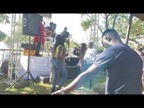 Mutoriah, Ayrosh, Yabadoo & Tha Movement - Mwanake Millennial (Acoustic at Folk Fusion Njangwani)