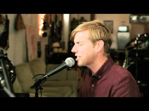 Andrew McMahon in the Wilderness - See Her On The Weekend (Shabby Road Sessions)