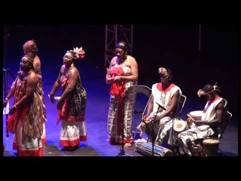 Dubamba - Le chant sur la Lowé-Gabon; Yveline Damas