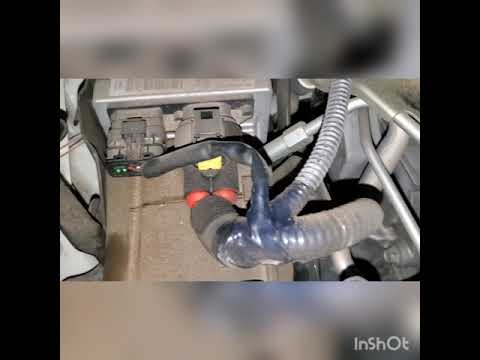 changing the d2s hid light bulb for a 2013 infiniti jx35