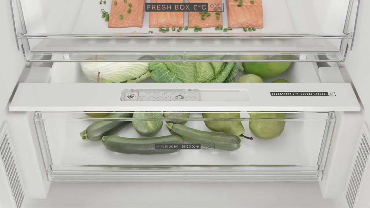 Холодильник Whirlpool W7X82OK video preview