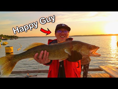 Video Thumbnail for My Friend Caught a Giant Walleye! (Slip Bobber Leech)