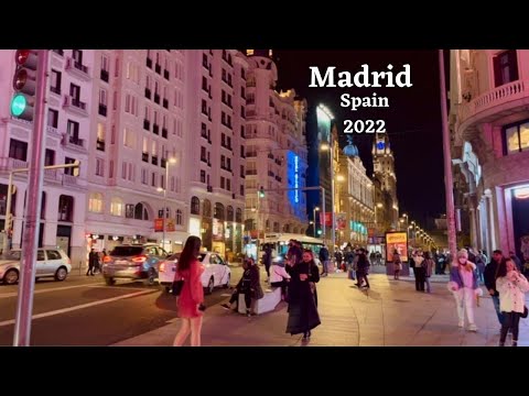 Nightlife in Madrid, Spain 🇪🇸, walking tour 2022, 4k-HDR