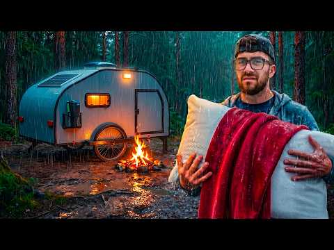 PASSO UNA NOTTE NELLA MINI ROULOTTE