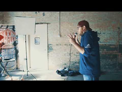 SamIAm the MC vs Dust The Dave