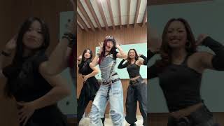 Download lagu Hanging out with my two besties 😜⭐| Source: vt. #indahkus mp3