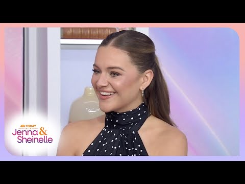 Thumbnail for Kelsea Ballerini on Move to NYC, Being Single, Leslie Bibb, More by Kelsea Ballerini