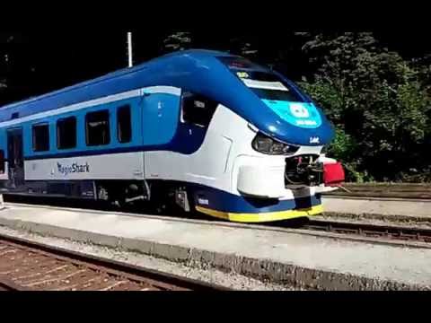 Vlaky ve stanici Benešov n. Pl.