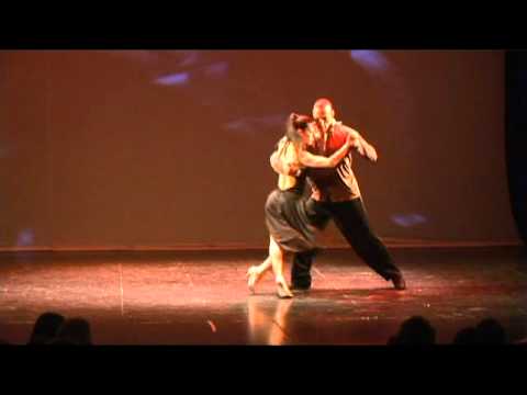 Violentango   Junior Cervila y Cecilia Figaredo