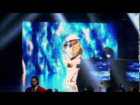 gerardo ortiz en el nokia sold out parte 2