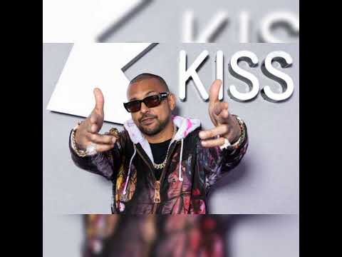 Oryane,_Sean_Paul_-_Love_Mi_Ladies_(Official_Music_Video