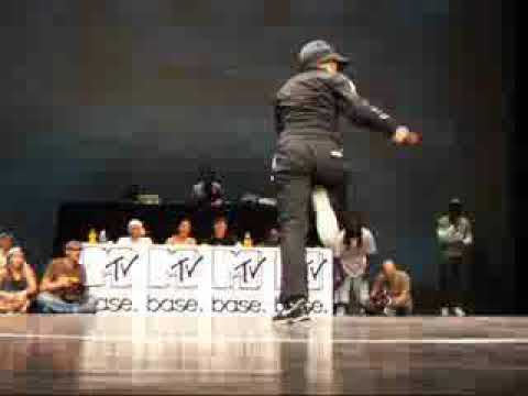 Refugees Crew ( Israel)  VS Bgirl Val & Flavor Roc ( FR ) 2010