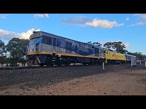 6MX1 Aurizon down containers (GL102, G533), Melbourne to Port Pirie, 1932, 14/2/25, Deep Lead VIC