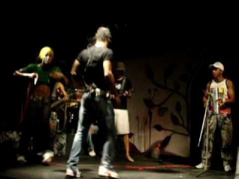 Ele foi derrubado! [No Styllo - Música nova] (By, Jamile Costa)