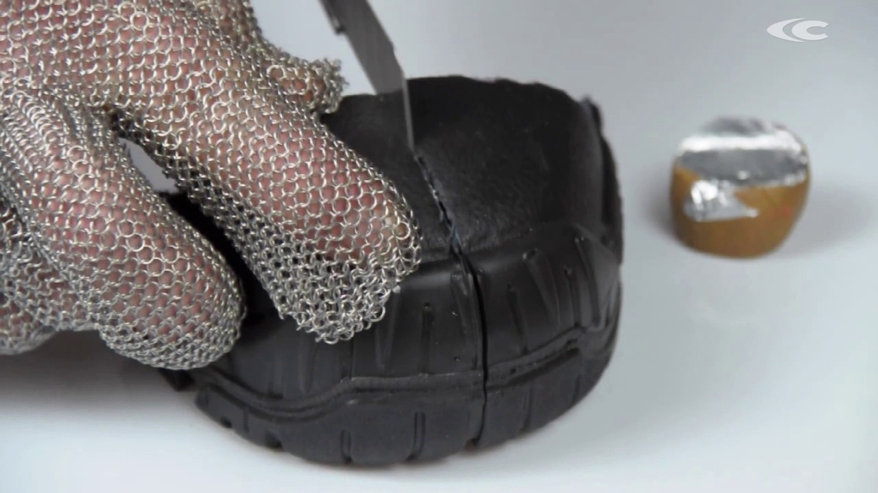 COFRA Impact test on TOP RETURN composite toe cap