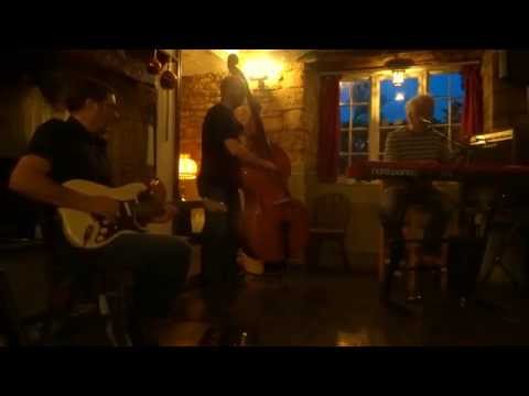 Pete Gage Blues Trio - Cooking Up A Mess Of Freshford Blues