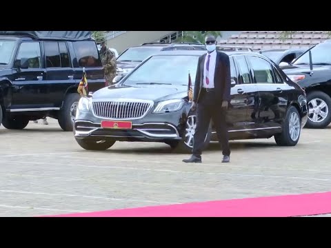 Museveni's New $500 000 Mercedes Maybach s650 : MOST EXPENSIVE PRESIDENTIAL CAR IN  AFRICA