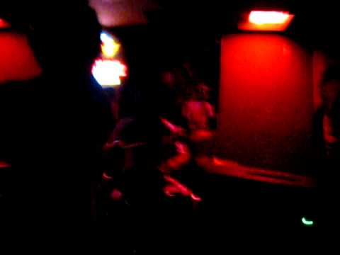 SILVER AGE!!!! WE WILL ROCK YOU - MANIZALES (SEMIFINAL ROCKKELLER)