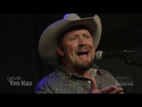 Tate Stevens - Can't Get Nothing Done Around Here