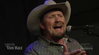 Tate Stevens - Can't Get Nothing Done Around Here