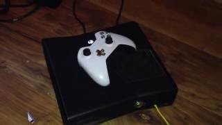 HOW TO MAKE AN XBOX ONE CONTROLLER WORK WITH AN XBOX 360!!