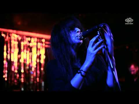 Evi Vine - Because Of You (live at The Victoria, October 2018)