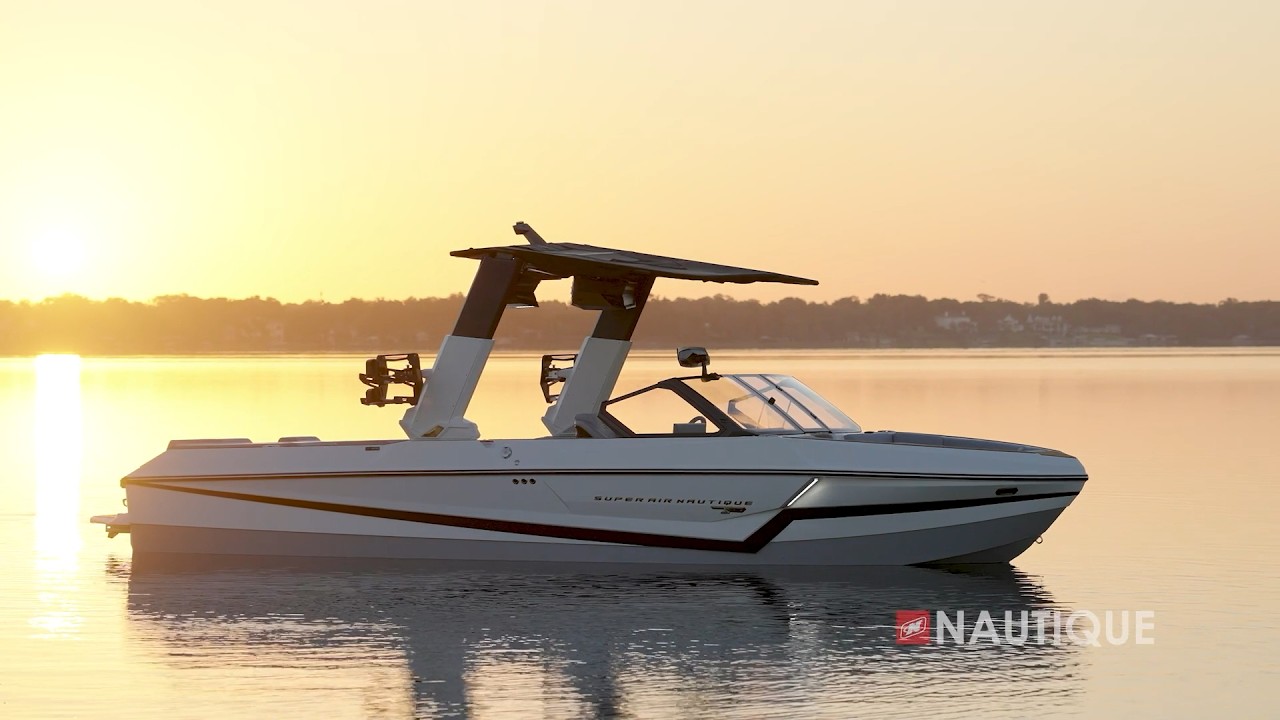 alors paris Nautique （ノーティック） Whats New in 2027 | Nautique Boats